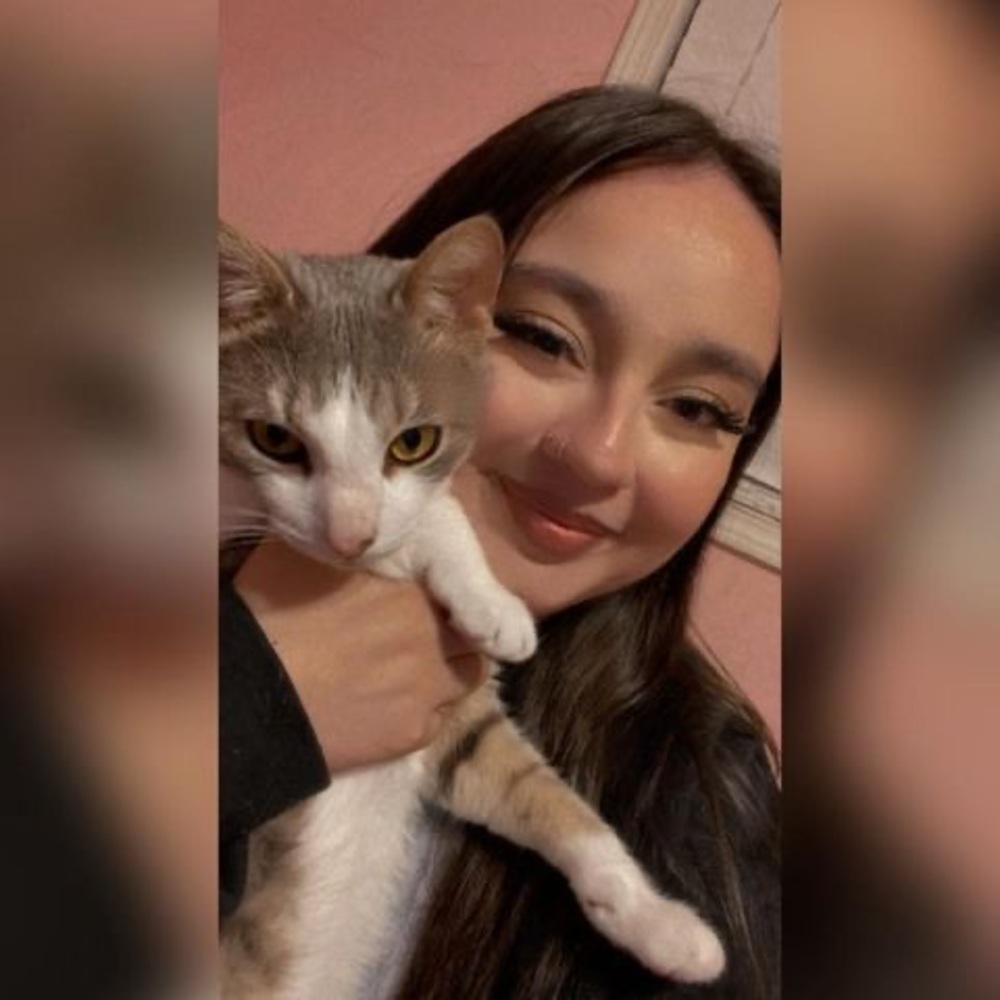 Meet your Posher, Briana